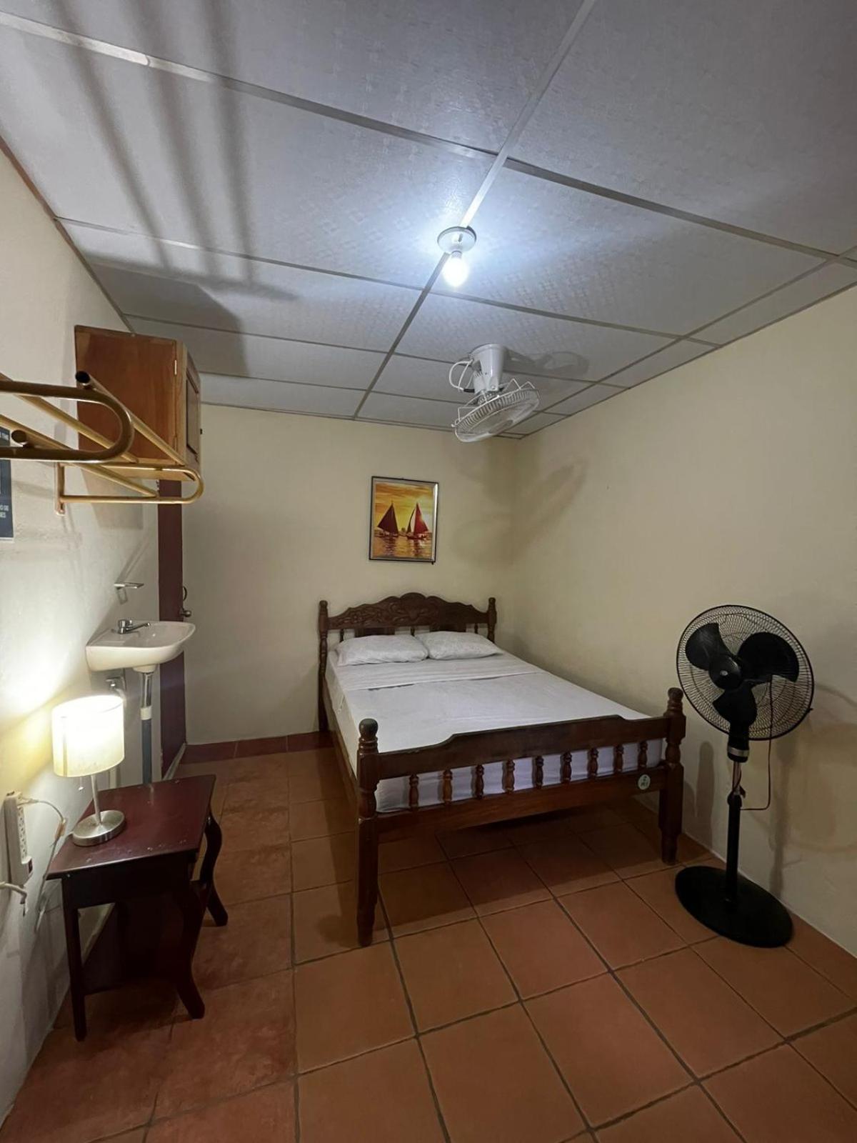 Hostal Los Chamos San Juan del Sur Exterior foto