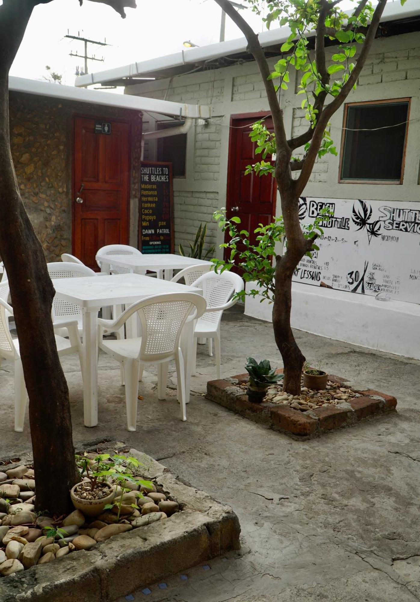Hostal Los Chamos San Juan del Sur Exterior foto